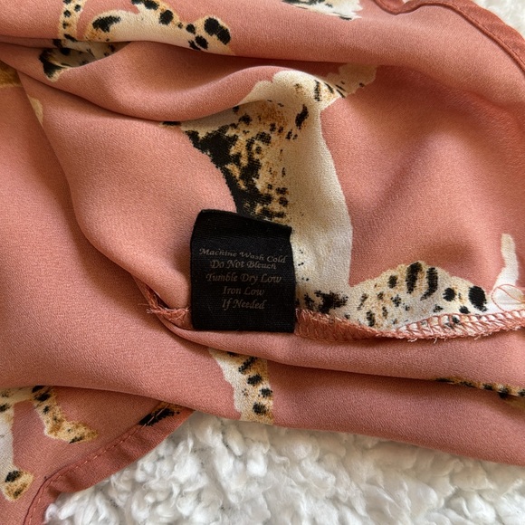 Pink top M - Picture 9 of 10